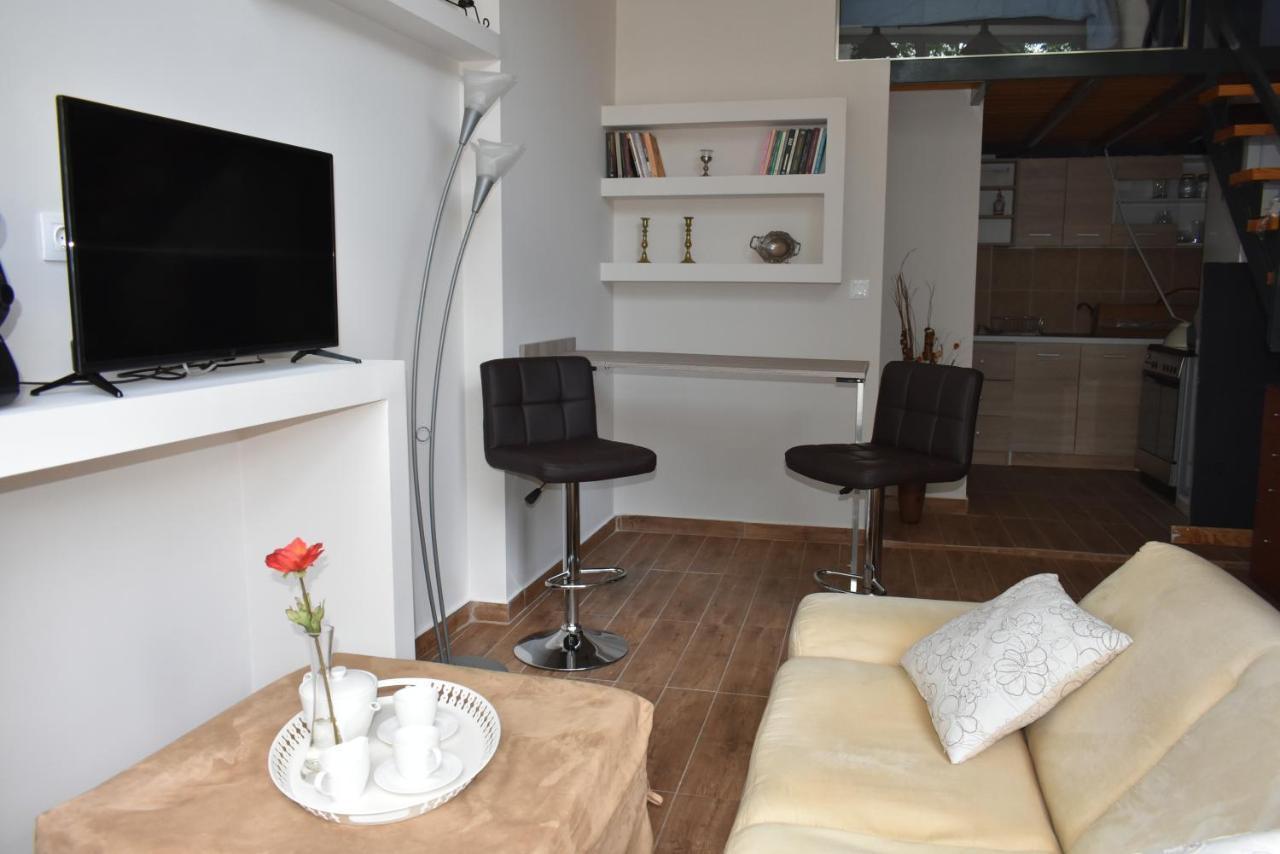 Your Vacation Home In The Center Of Kalamata Ngoại thất bức ảnh