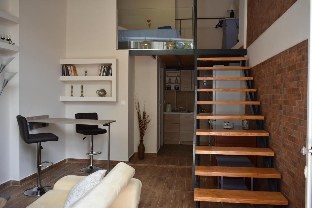 Your Vacation Home In The Center Of Kalamata Ngoại thất bức ảnh