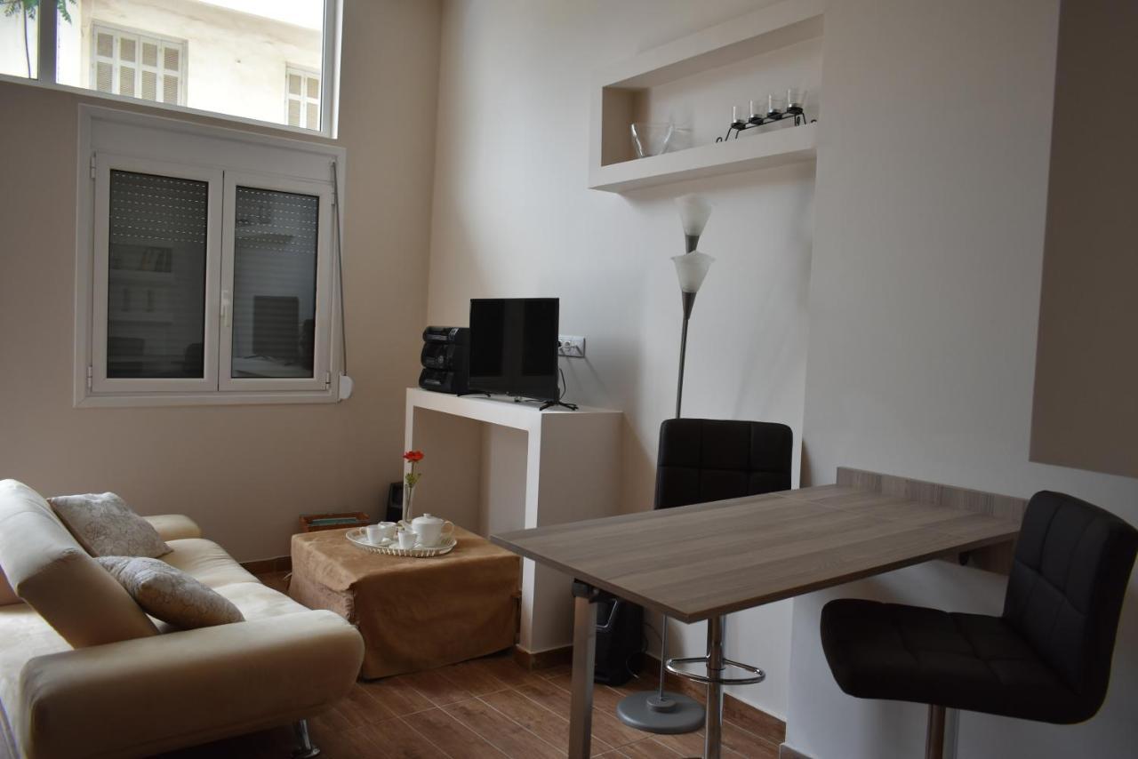 Your Vacation Home In The Center Of Kalamata Ngoại thất bức ảnh